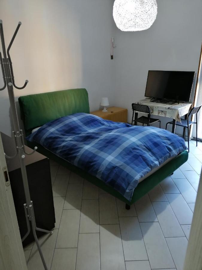 Emily'S Rooms "Villa Romana" Cir17067 Desenzano del Garda Dış mekan fotoğraf